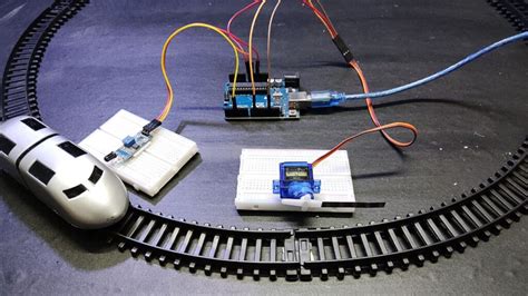 smart card for railways using microcontroller 8051|Automatic Railway Gate Control System Using 8051micro Controller.